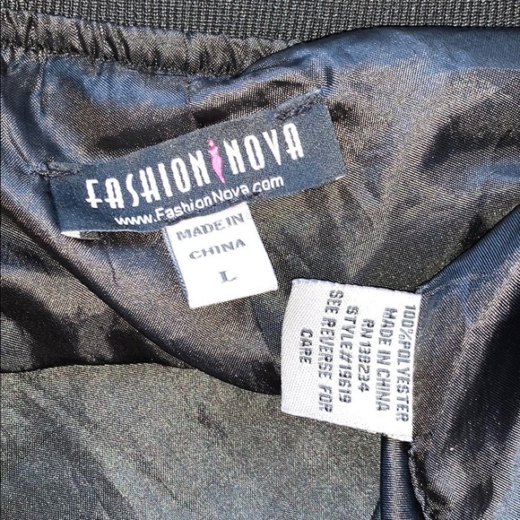 Fashion Nova bomber jacket - Picture 7 of 7